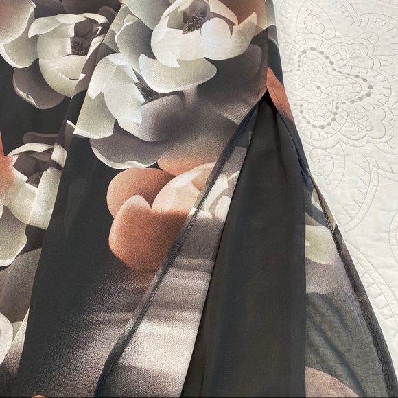 High Waist Wide Leg Floral Sheer Pants - Picture 7 of 14